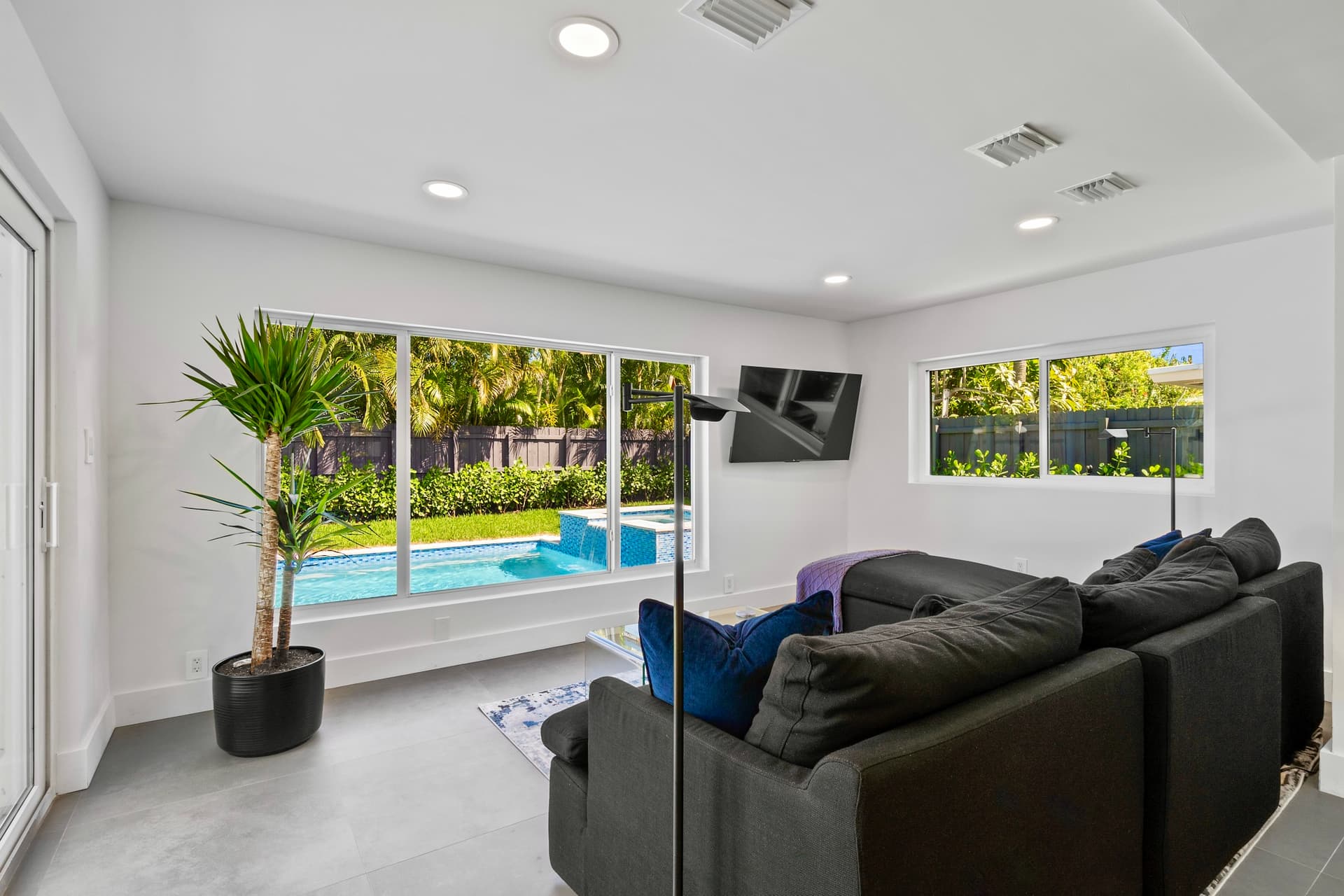 Clever Comfort - Image 7