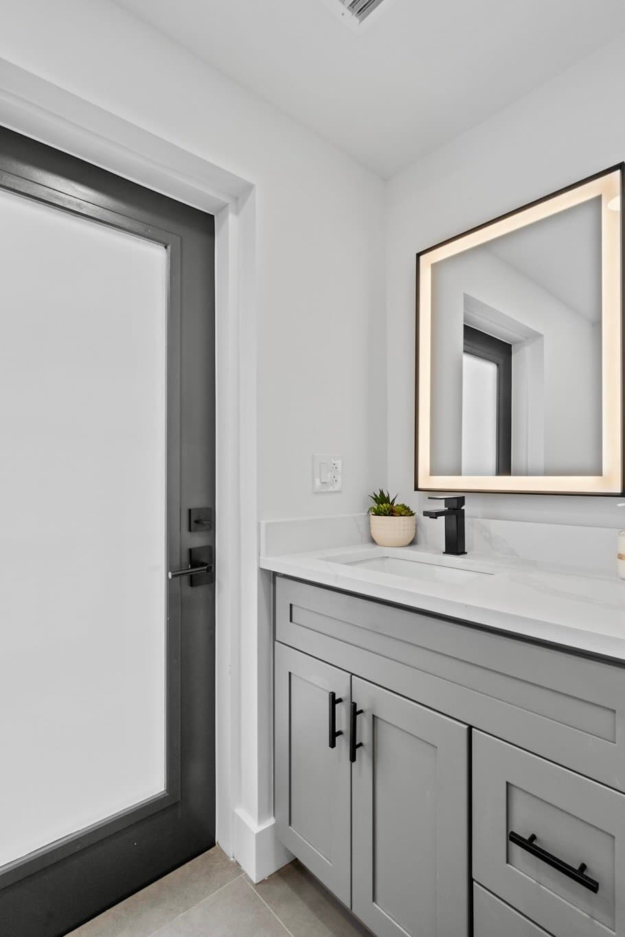 Clever Comfort - Image 30