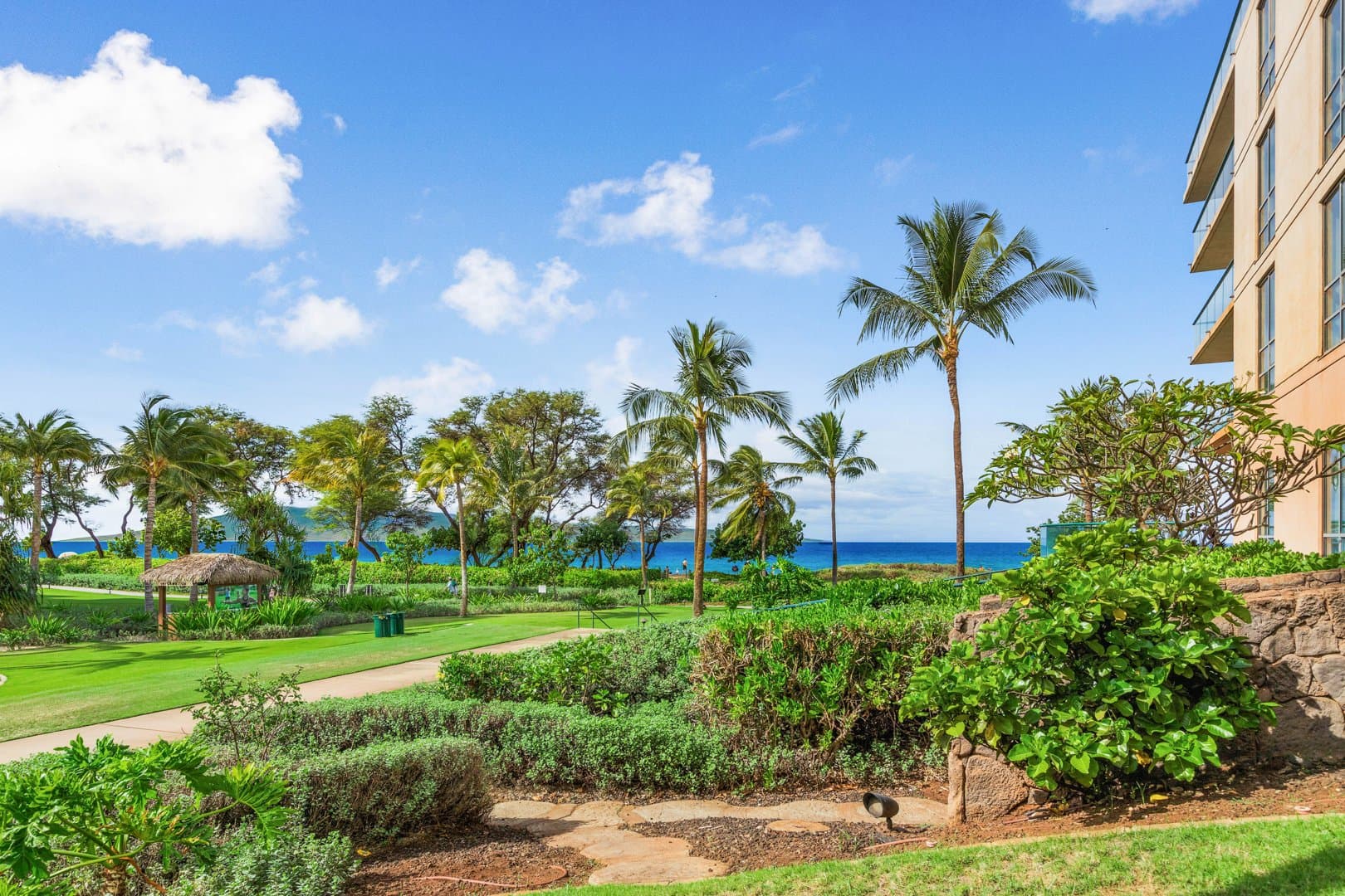 Blue Hokulani Residence - Image 2