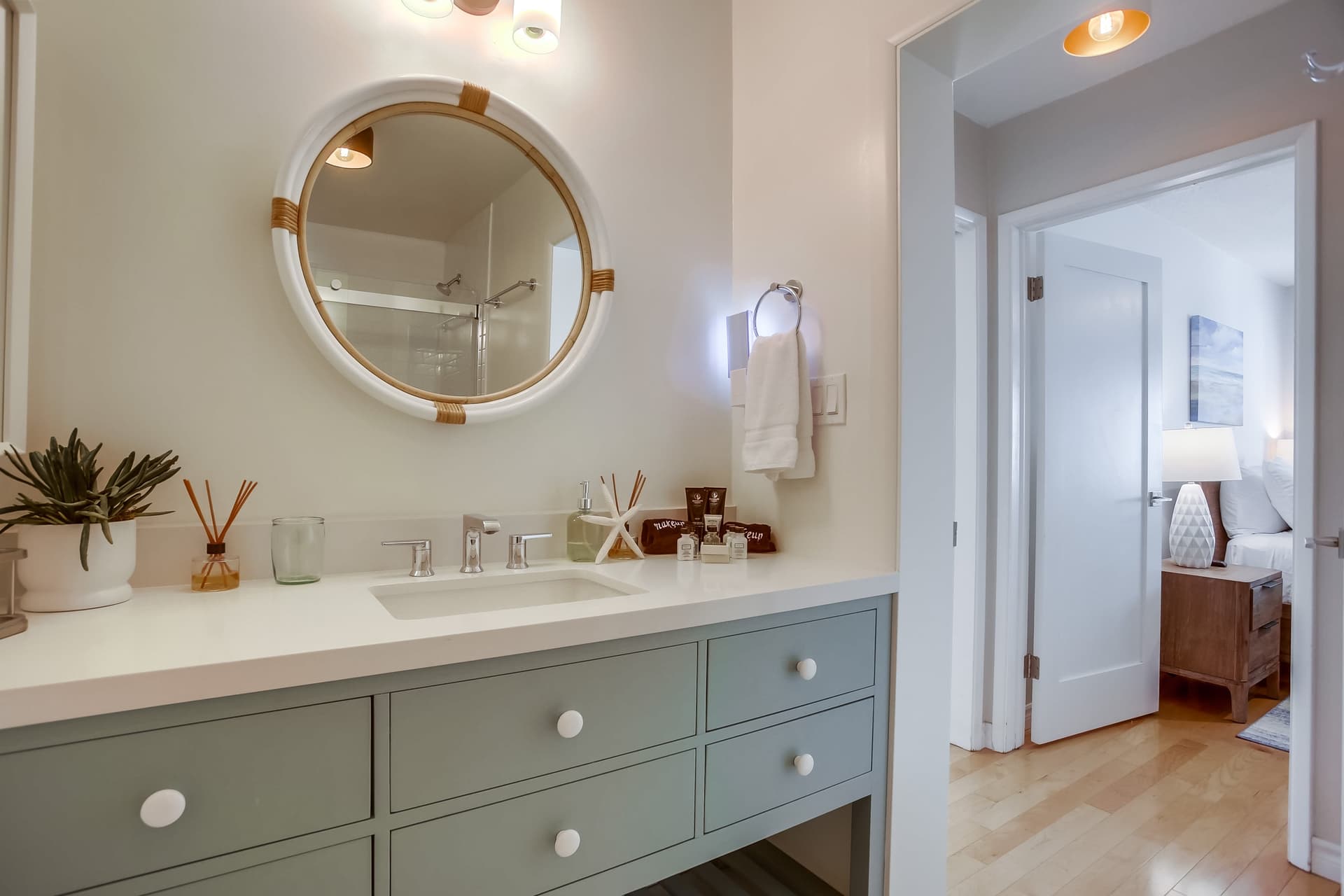 Coastal Gem - Image 15