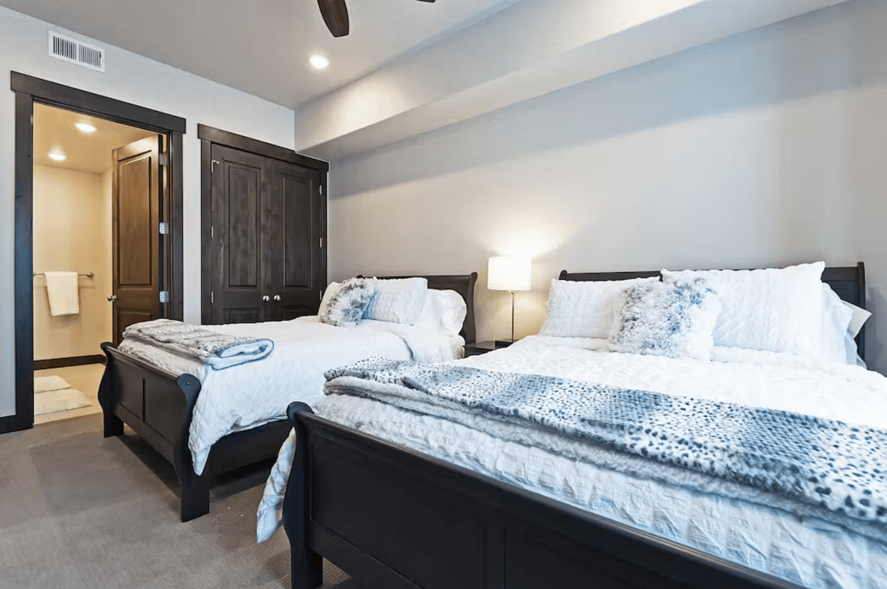 Blackstone 1F Home - Image 17