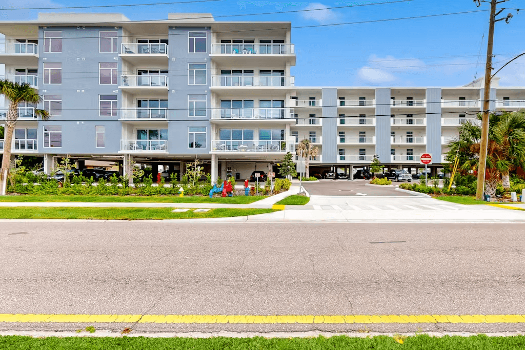 Azure Clearwater - Image 3