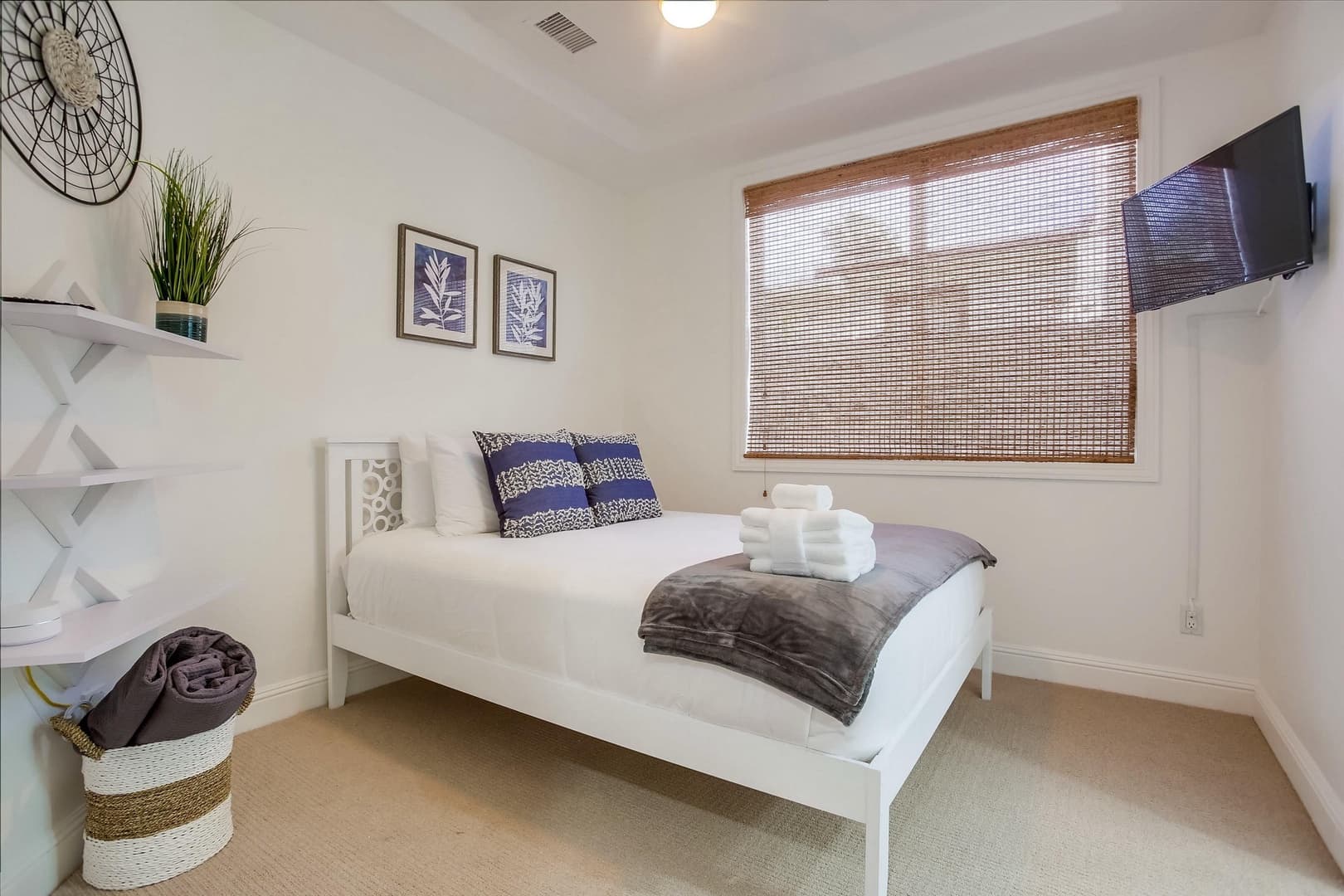 Sunset West Place - Image 27