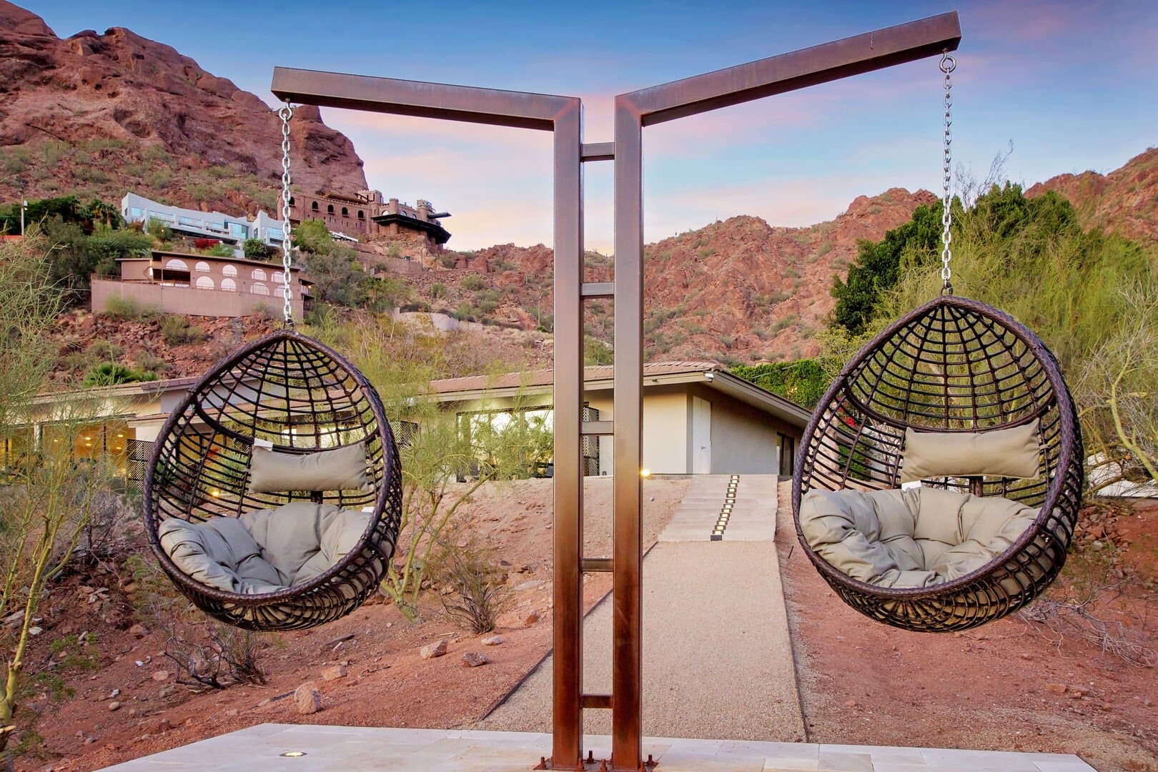 The Harlow - Image 87