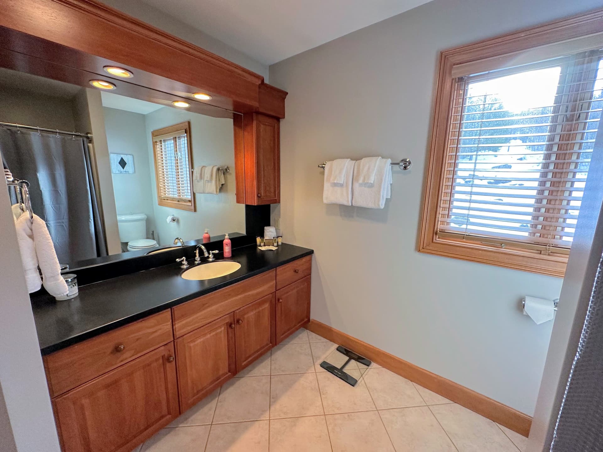 Avalon Place - Image 16