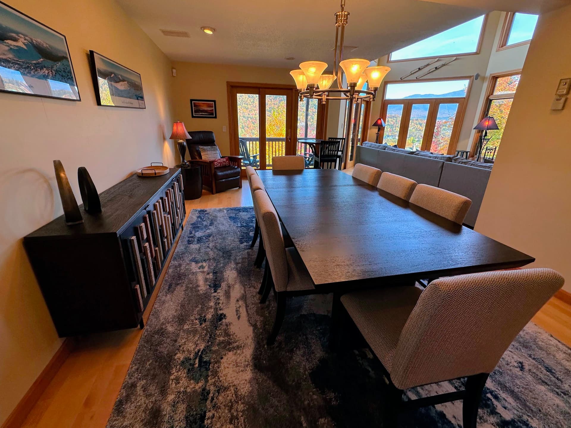 Base Station House - Image 12