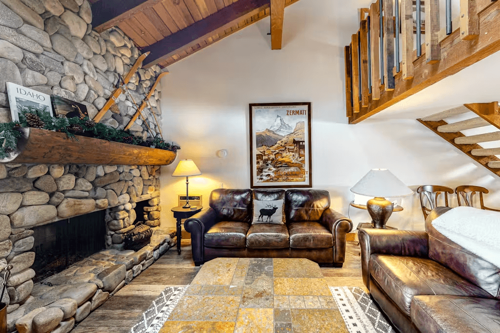 Snowcreek 1580 - Image 2