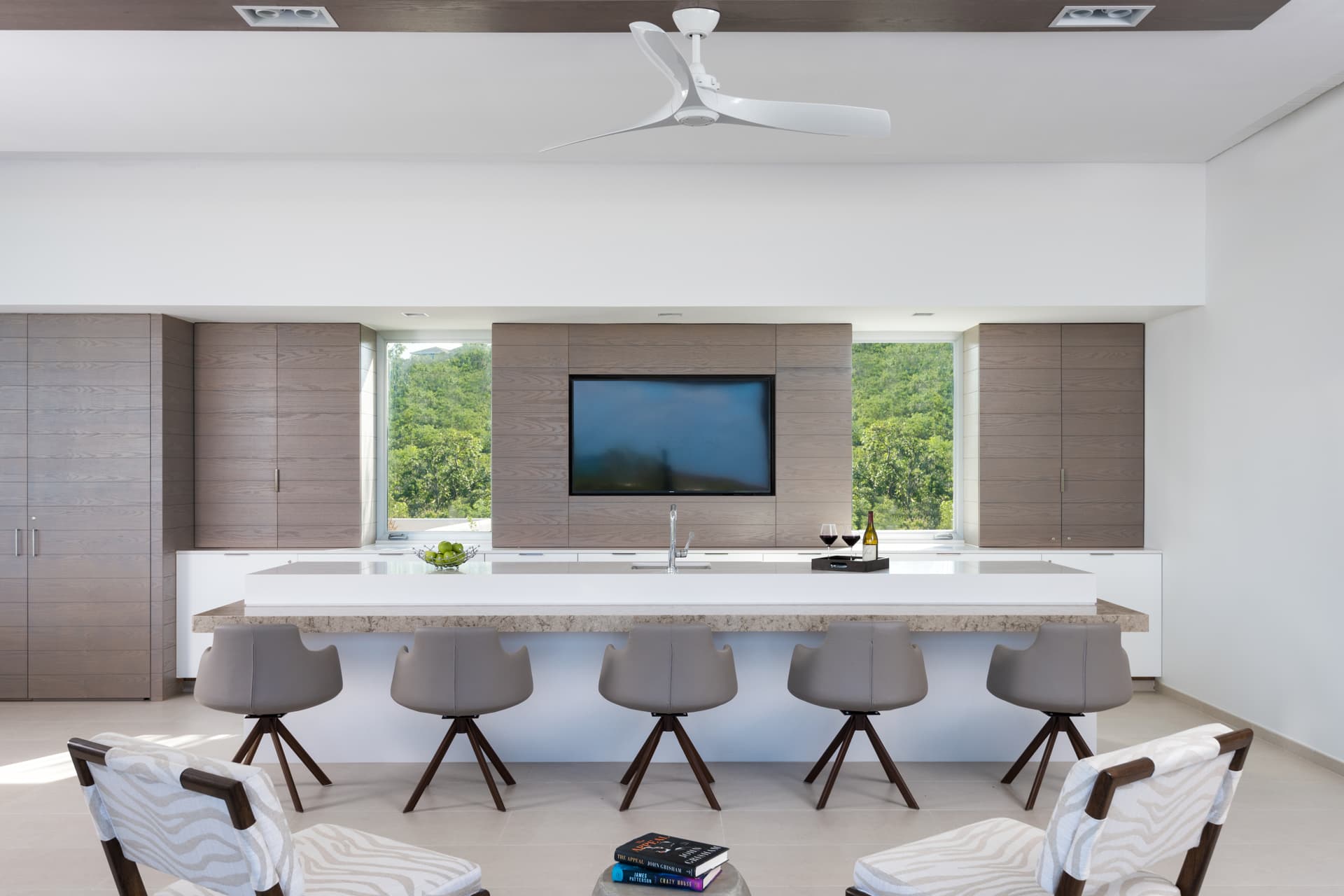 North Shore Four Bedroom Ocean View Villa - Image 4