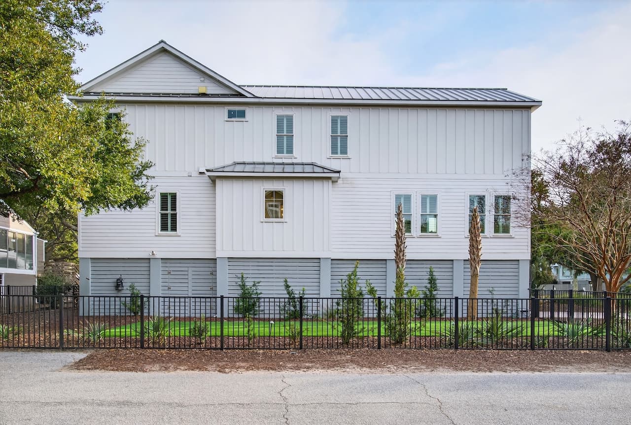 Southern Grace - Image 63