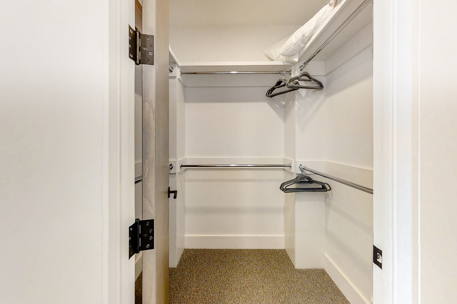 Ridgeline Oasis Place - Image 15