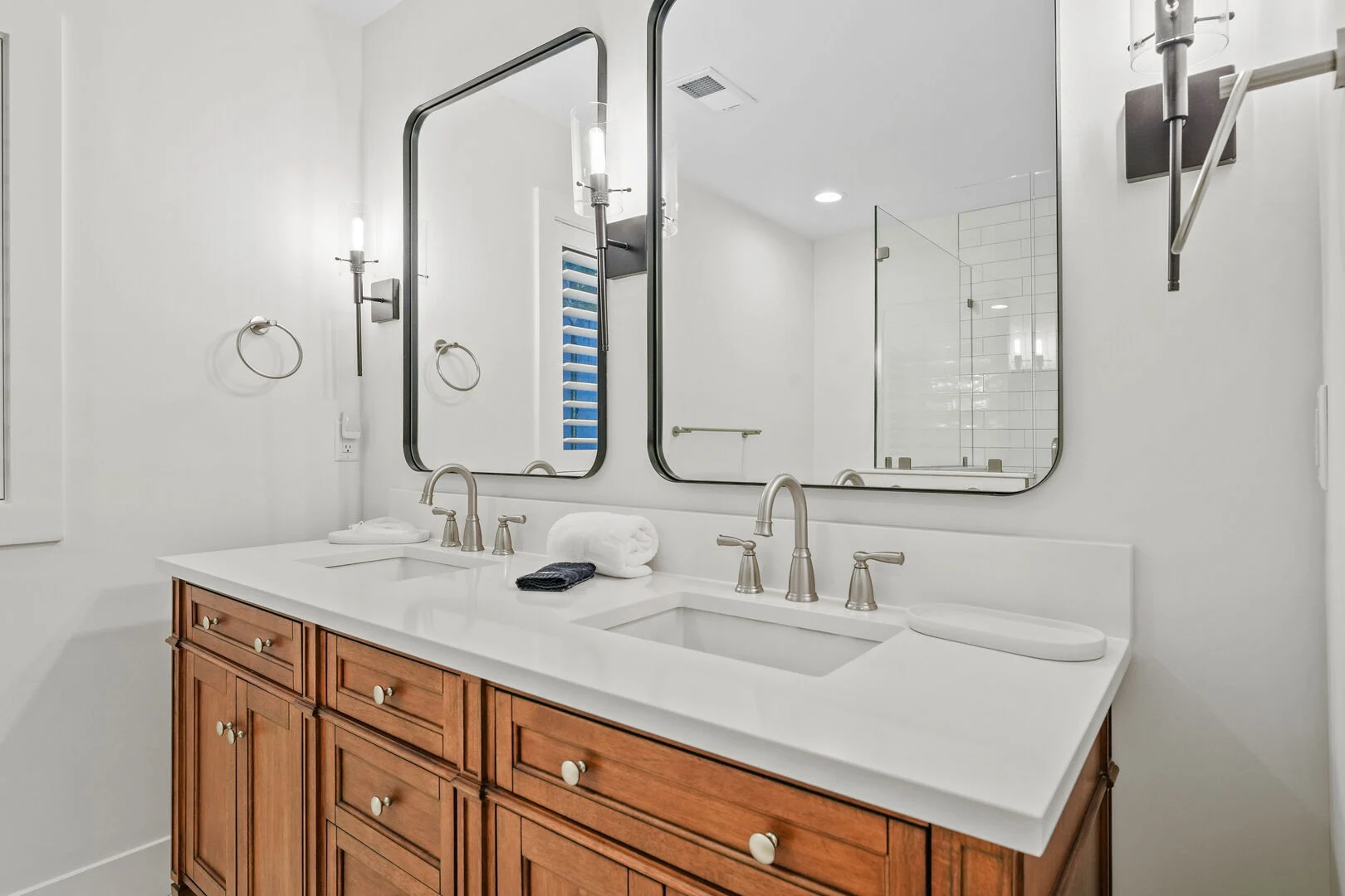 Cardinals Cradle - Image 24