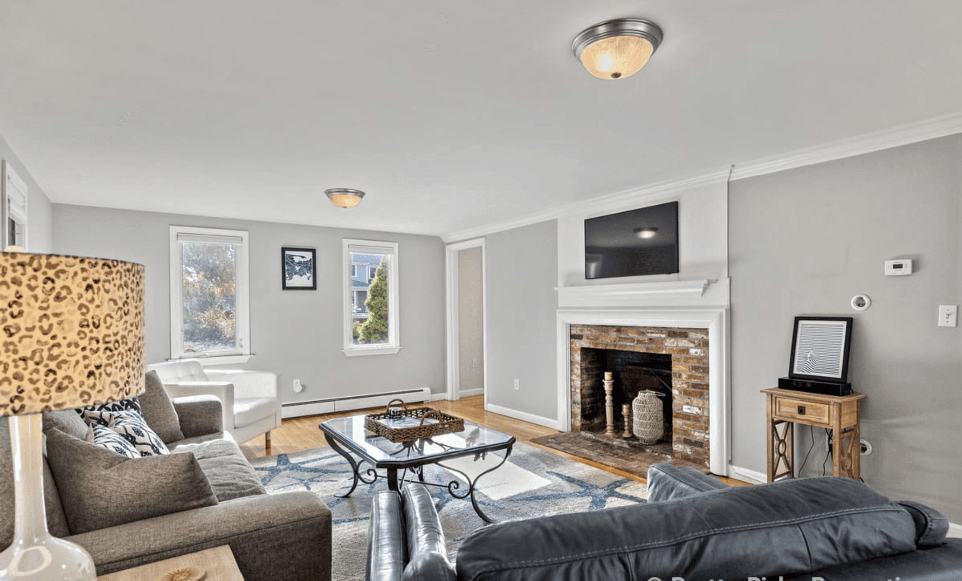 Five Bays Oasis - Image 2