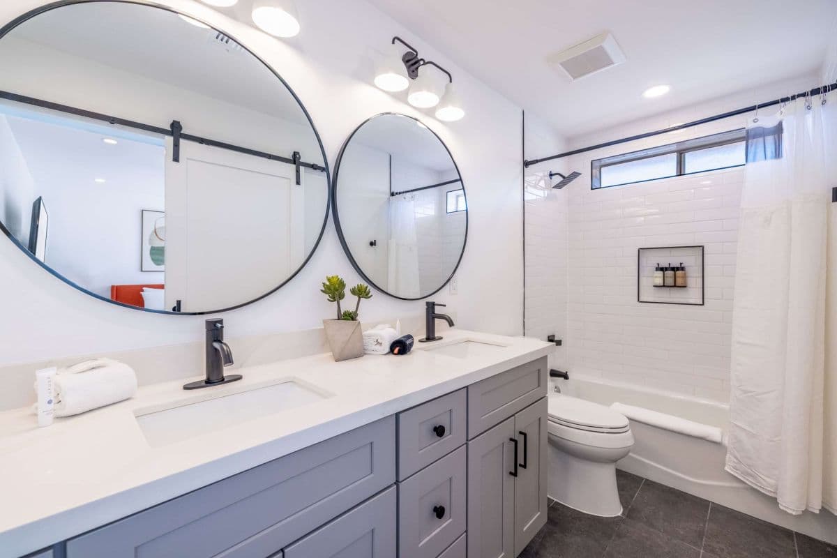 Residence at King's Place - Image 27