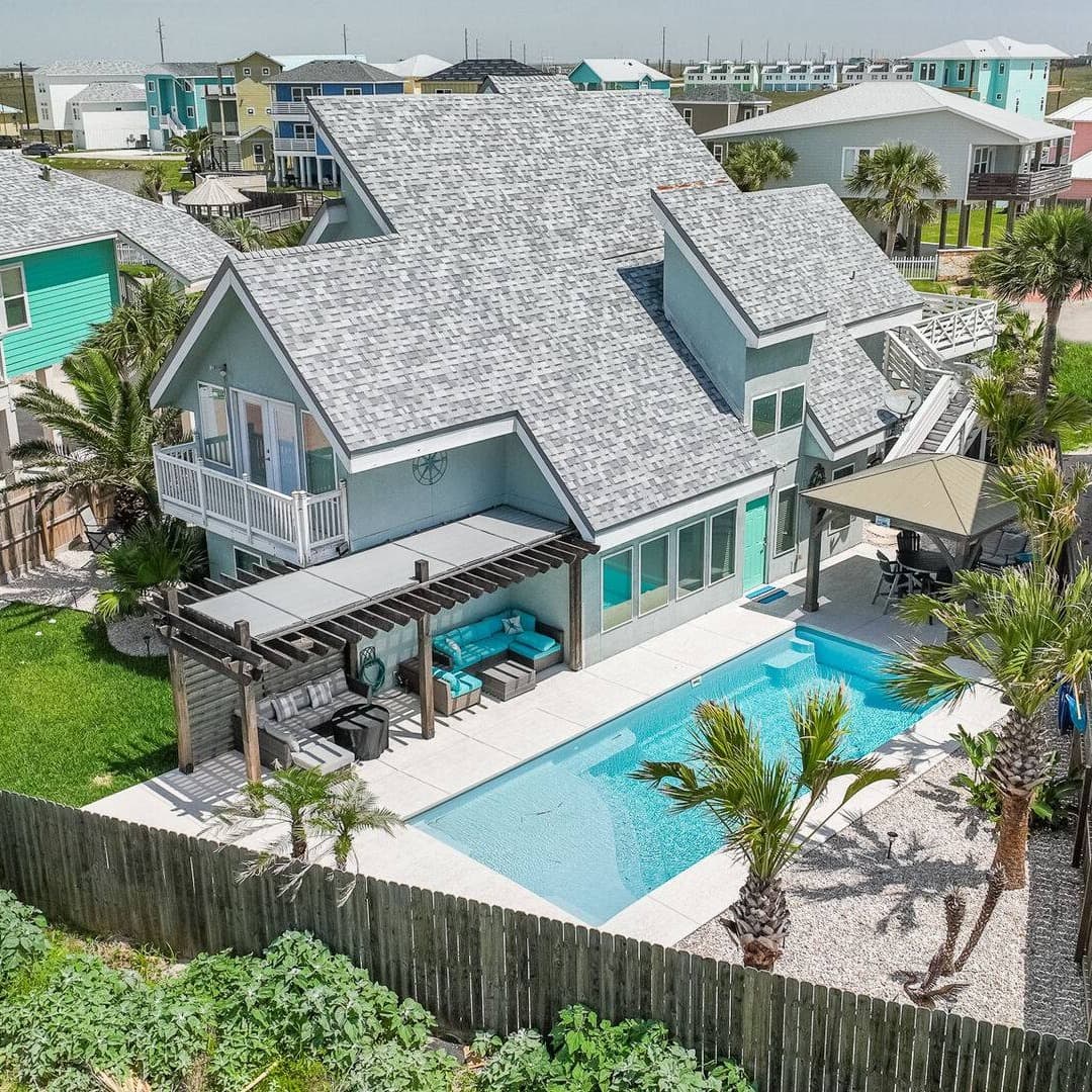 Aqua Dreams - Image 1