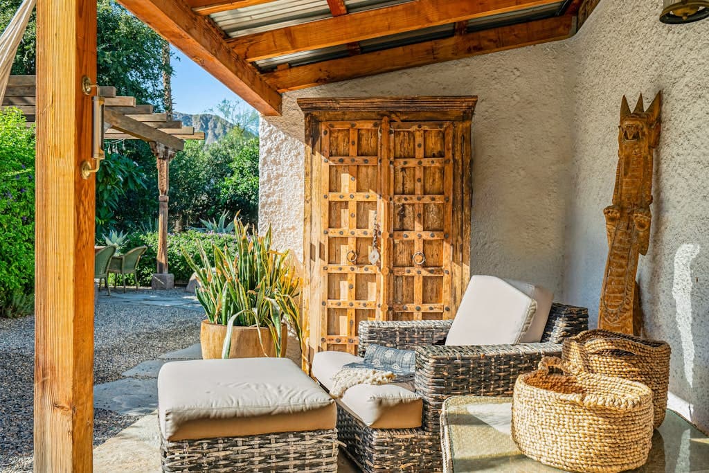 Hacienda Hideaway - Image 7