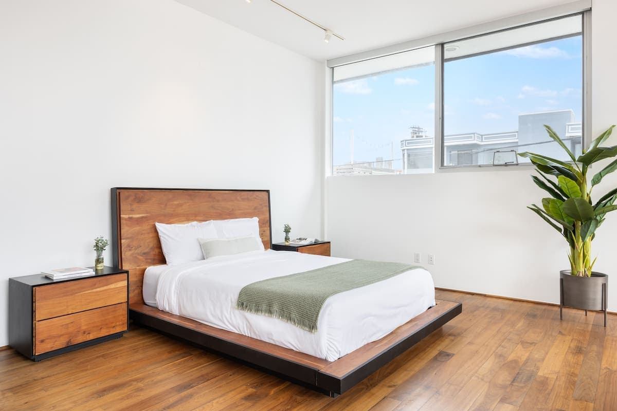 Venice View - Image 17