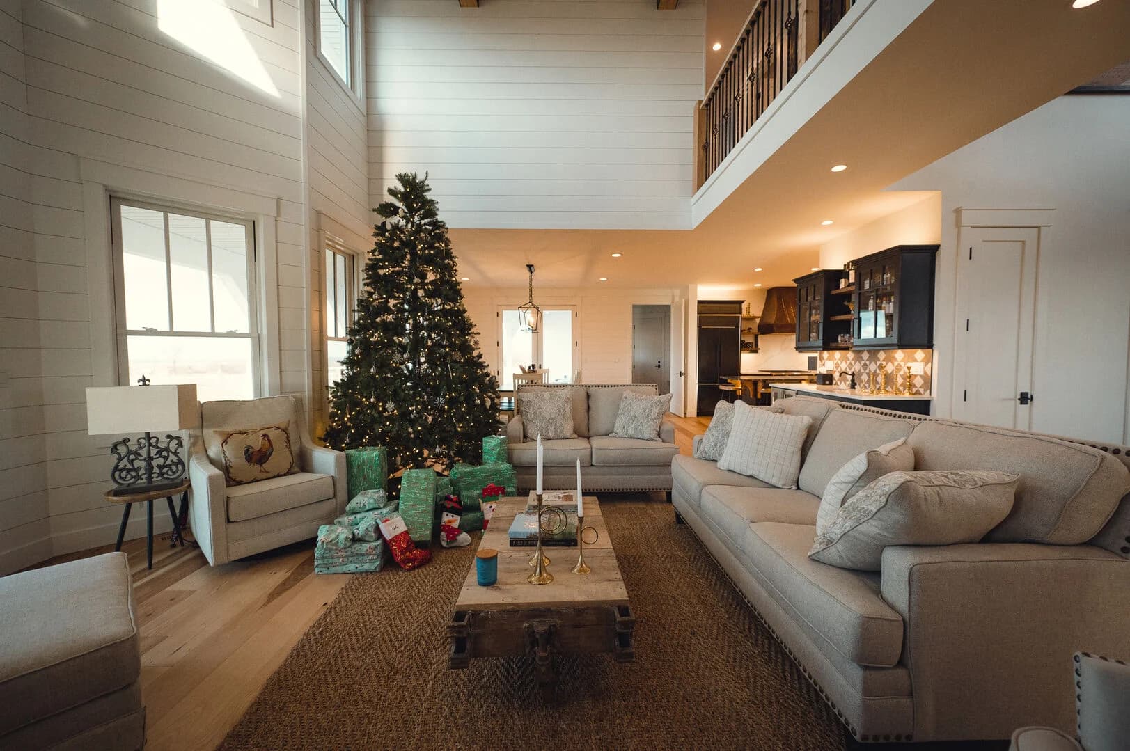 Ann Riley Farmhouse - Image 2