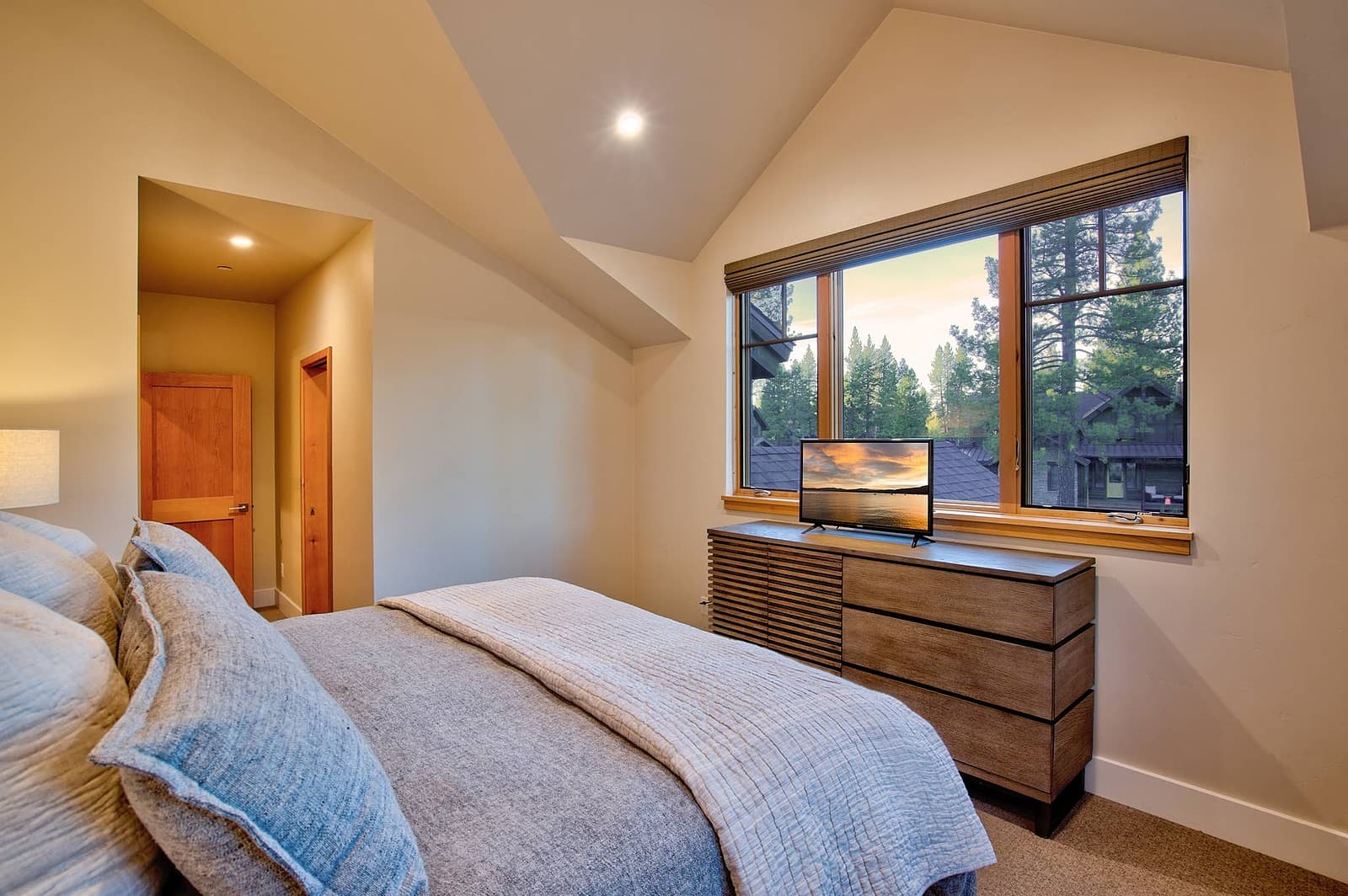 Sutter's Wood - Image 23