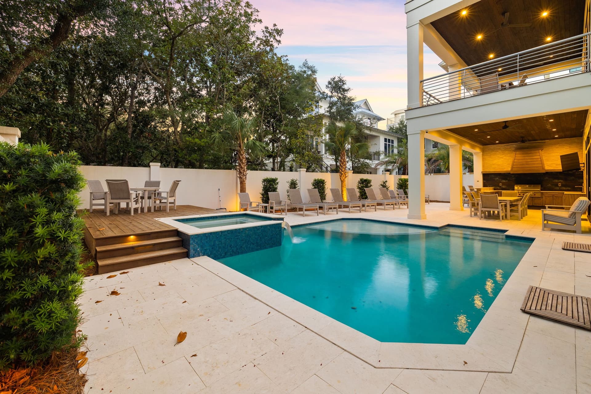 Social Manor - Image 51