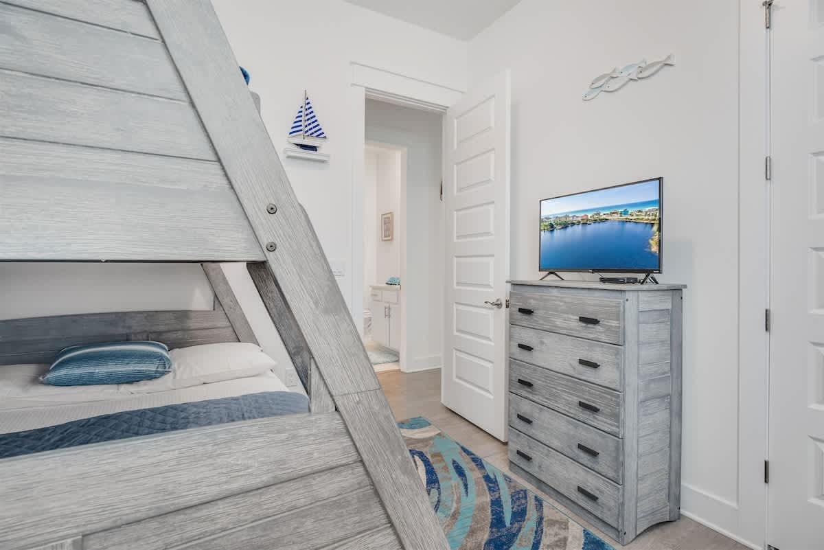 Feeling Tip Sea - Image 22