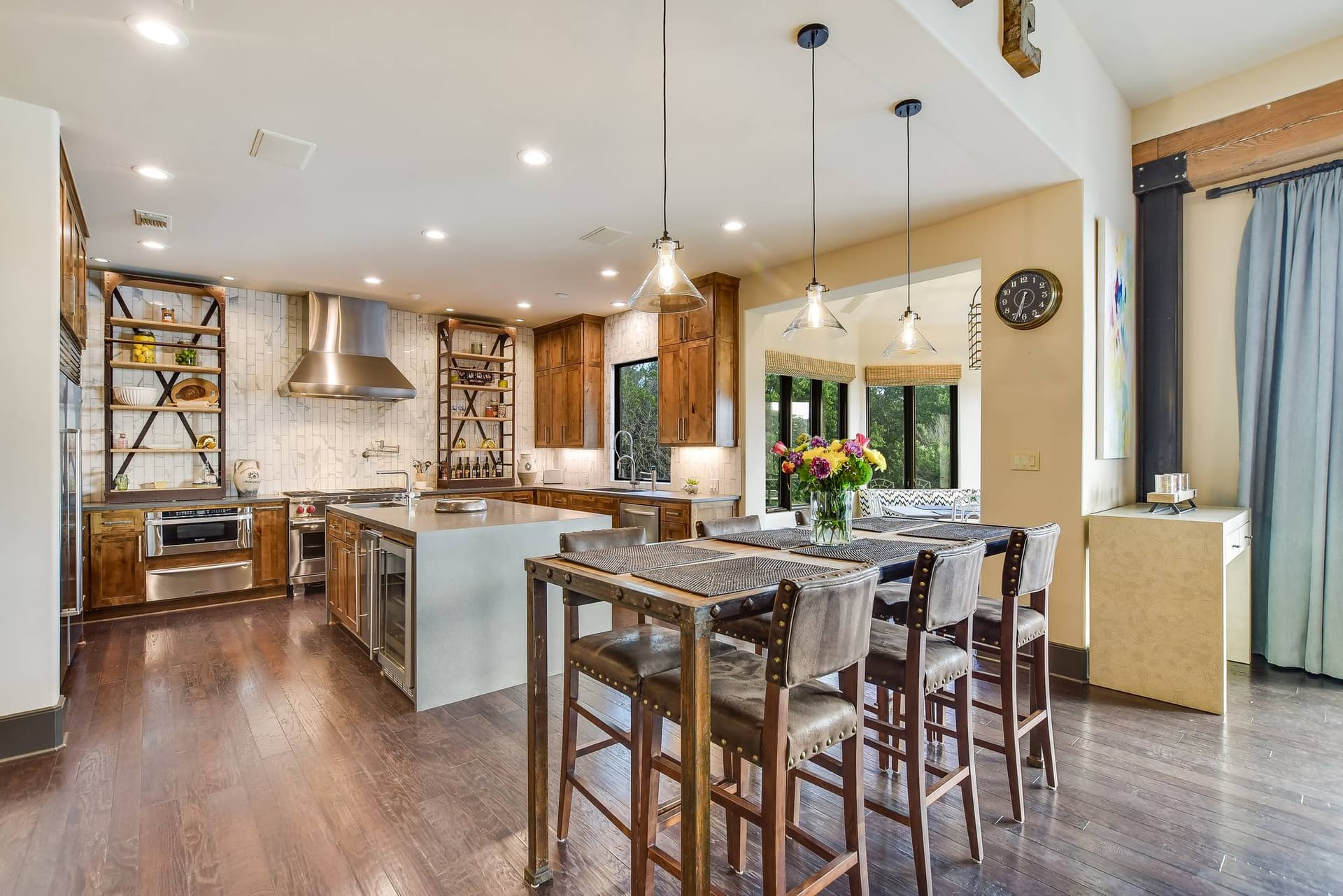 Sunset Point on Lake Travis - Image 5