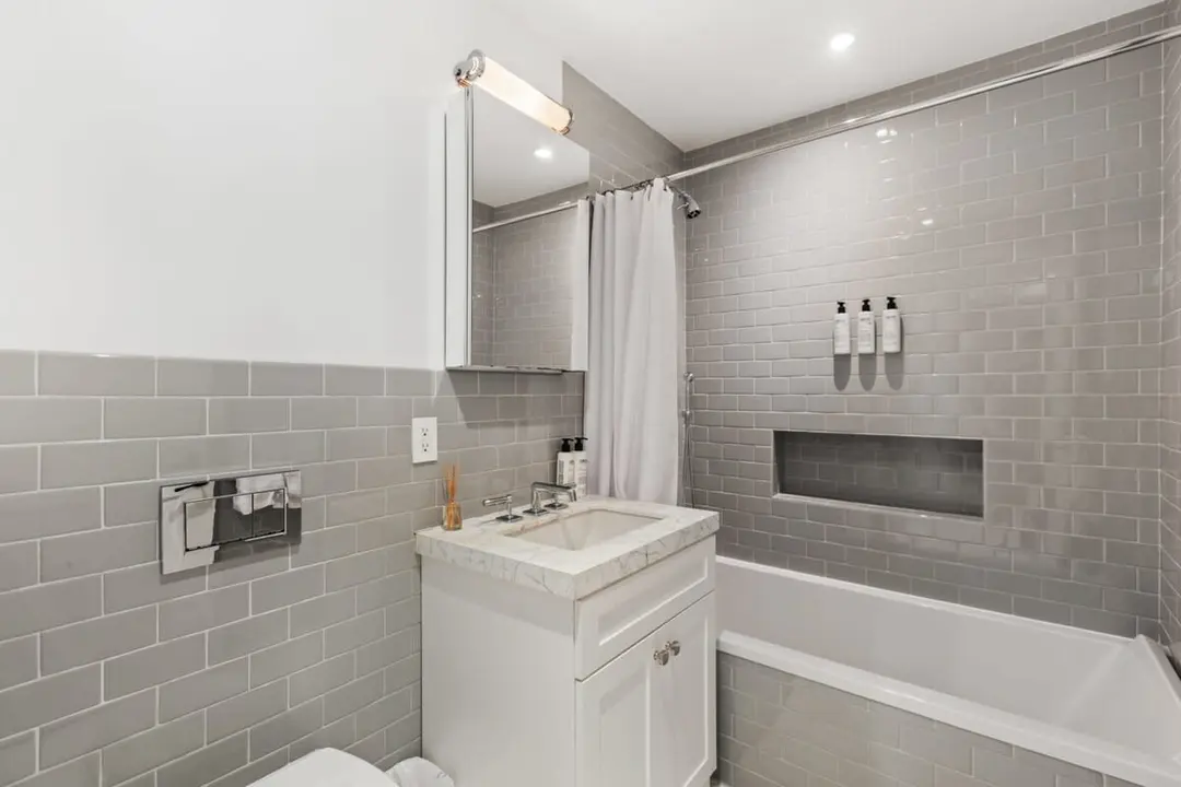 Highland Place I - Image 14