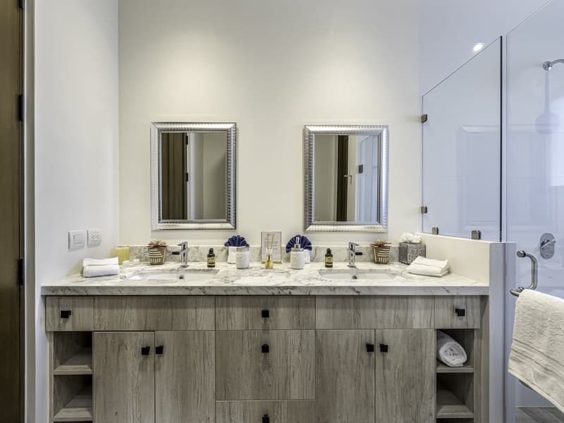 Pacific Retreat - Image 11