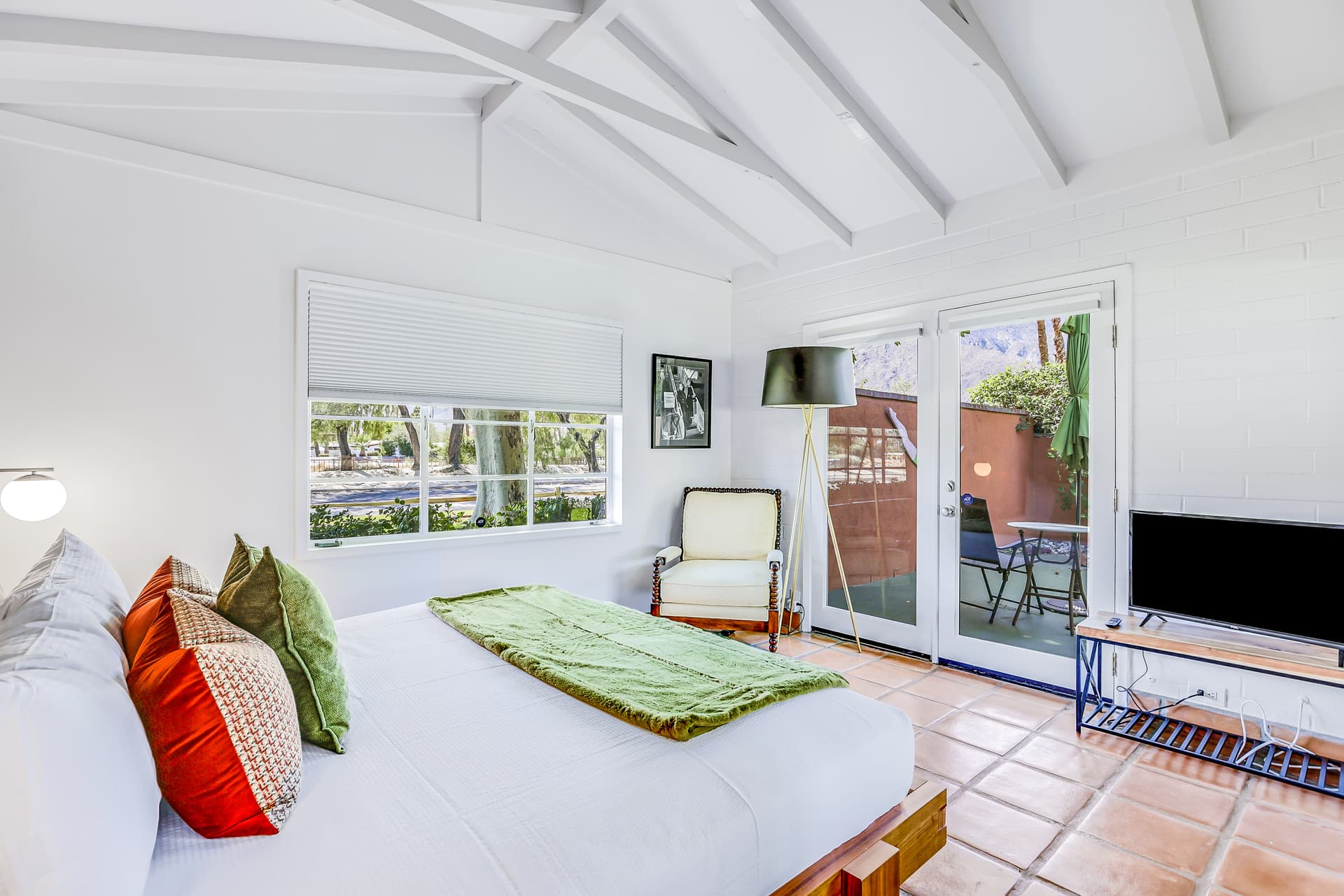 Oliver's Oasis Home - Image 10