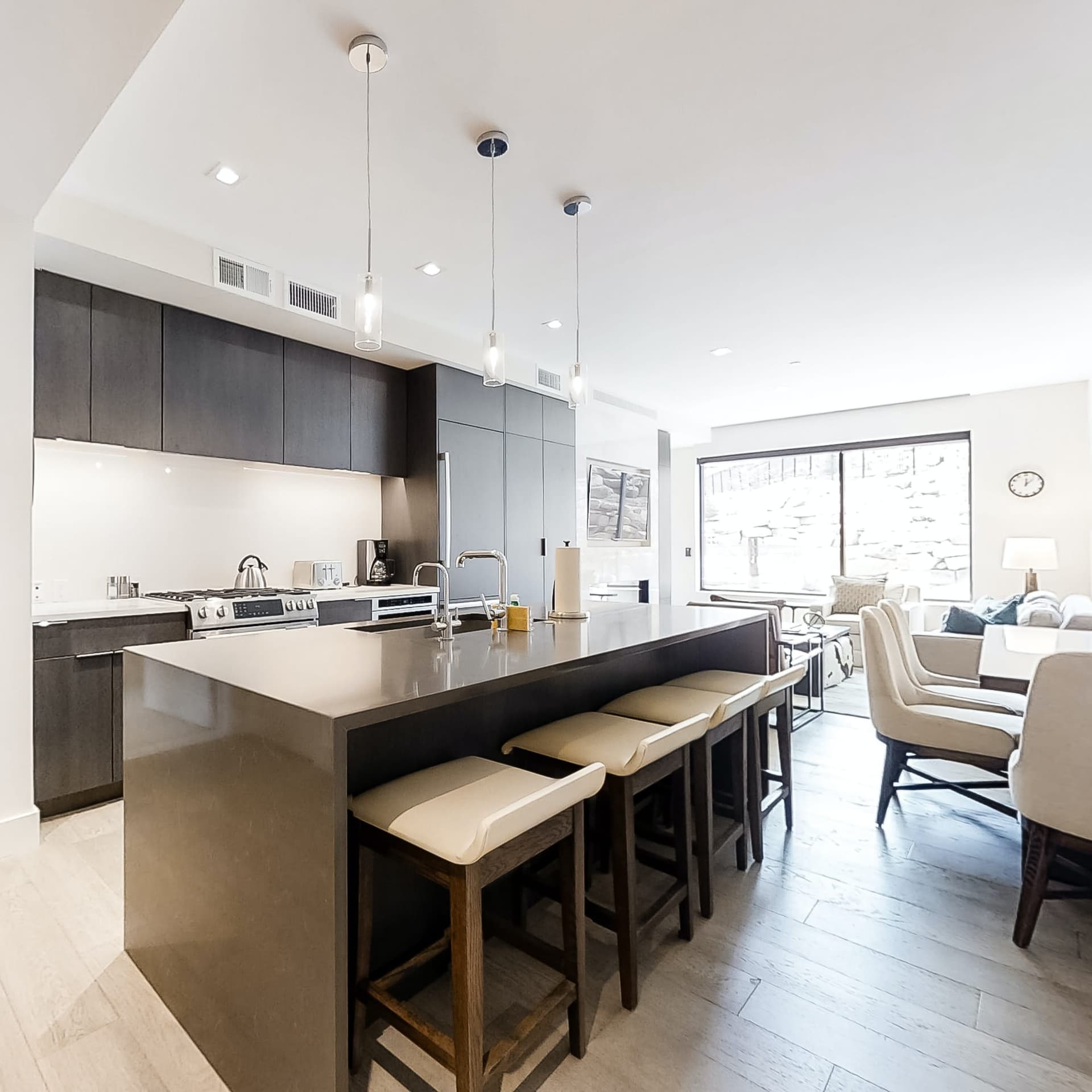 Lift 309 Home - Image 1