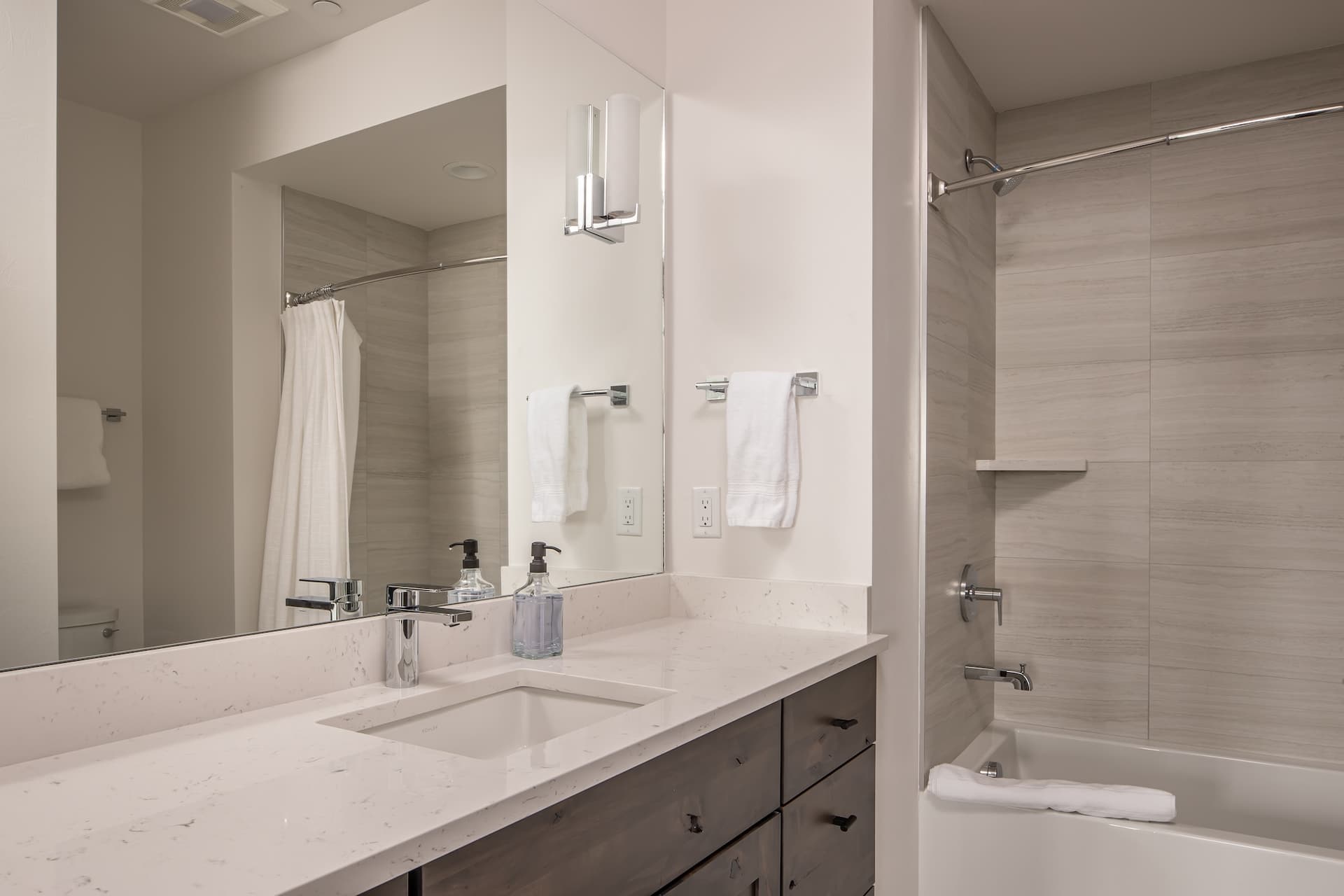 Lower Cascade Ridge - Image 31