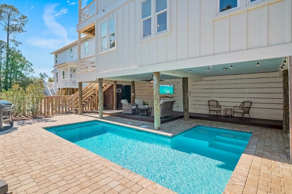 Shore Thing House - Image 33