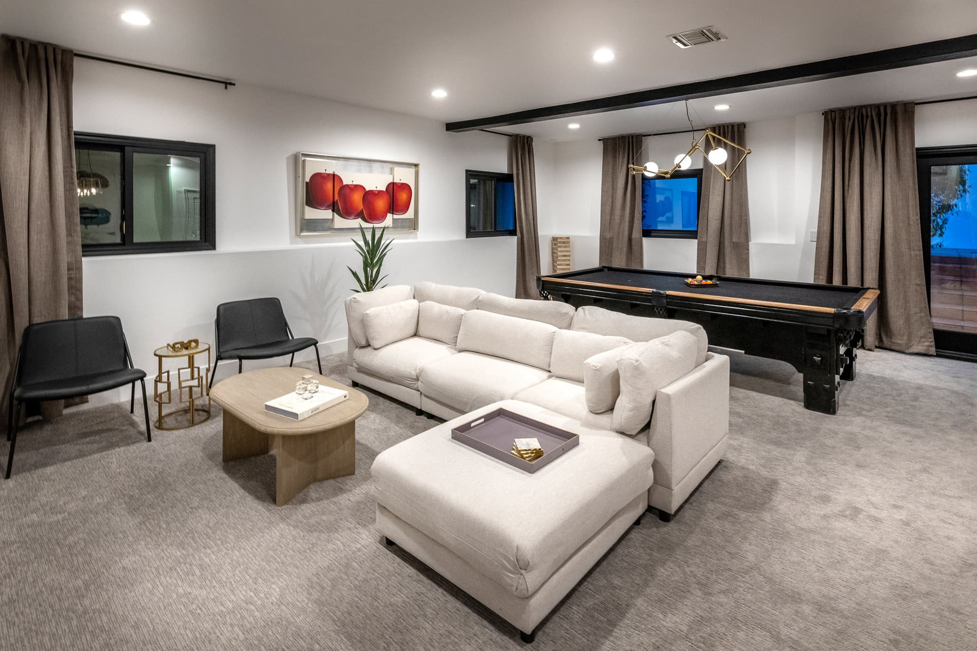 Reef Mall Villa - Image 32