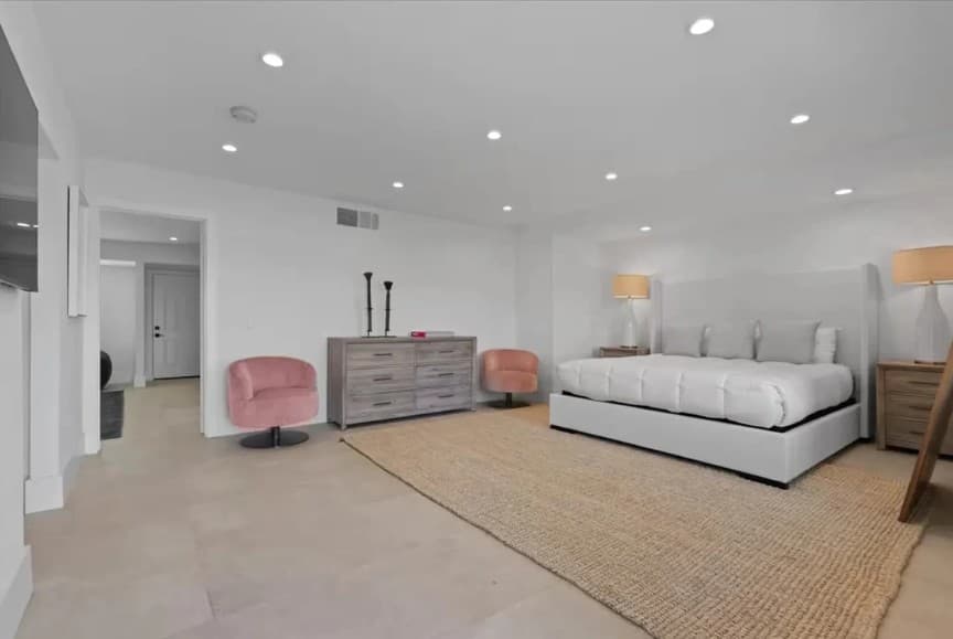 Bravo Beach House - Image 49