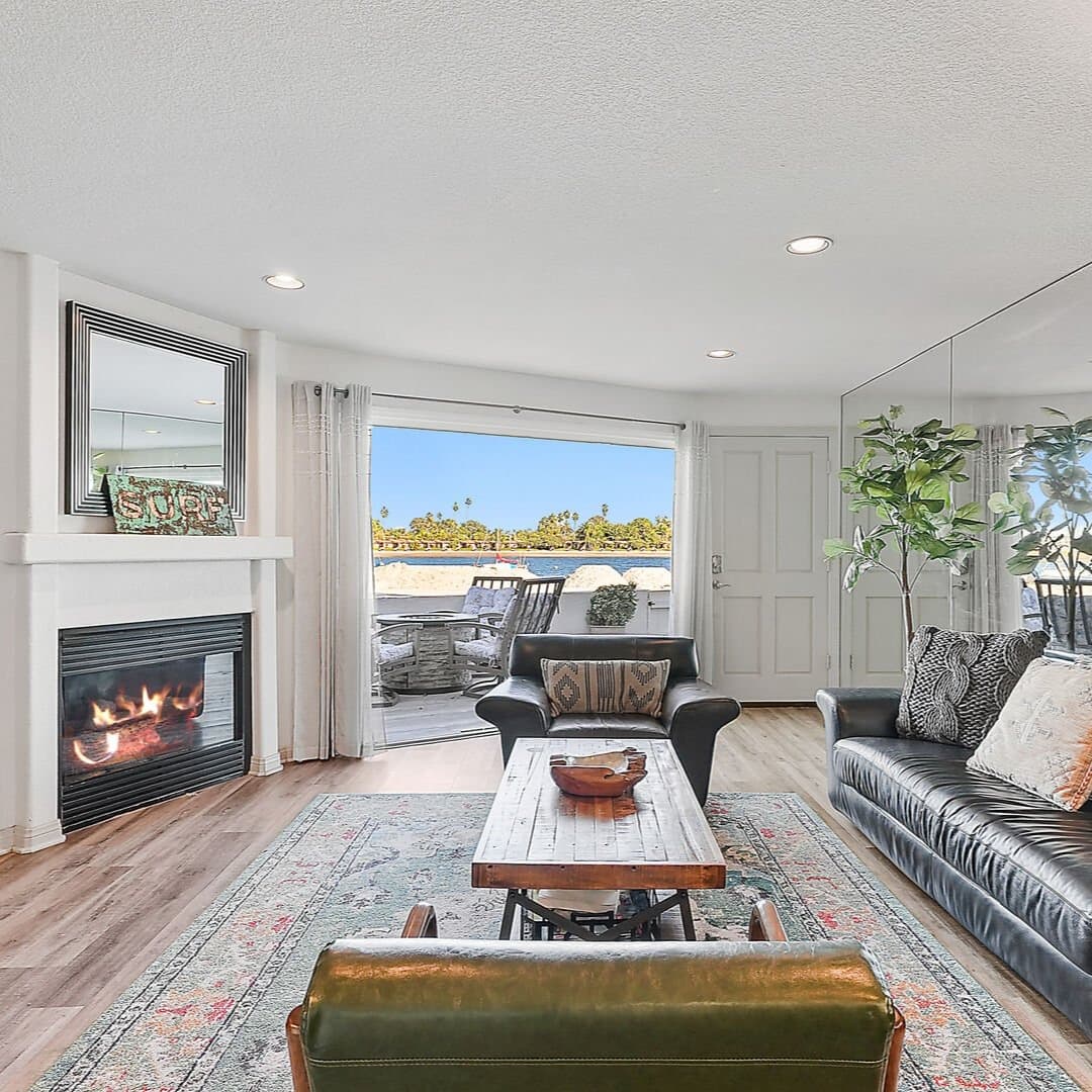 Bayfront Gem House - Image 1