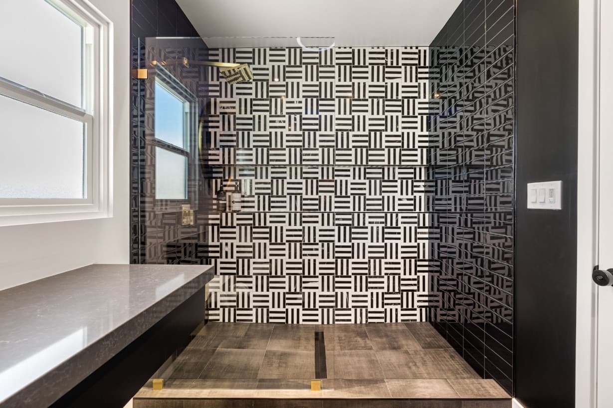 Escape Island - Image 25