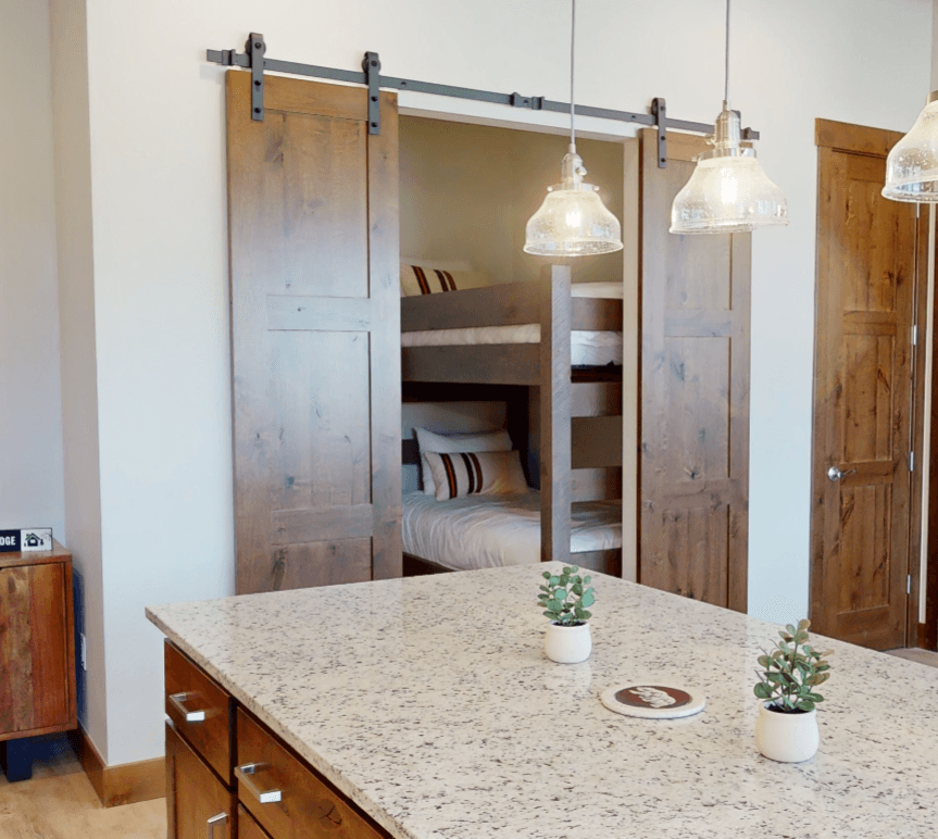 Springview Lane Residence - Image 7