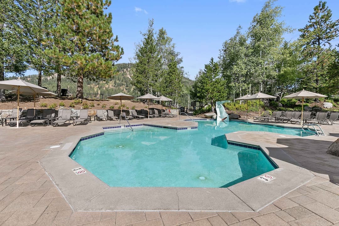 Everline Condo #400 - Image 5