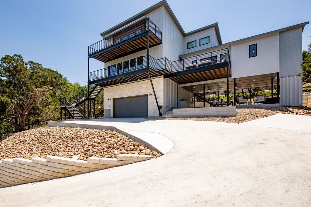 Southside of Heaven Home - Image 7