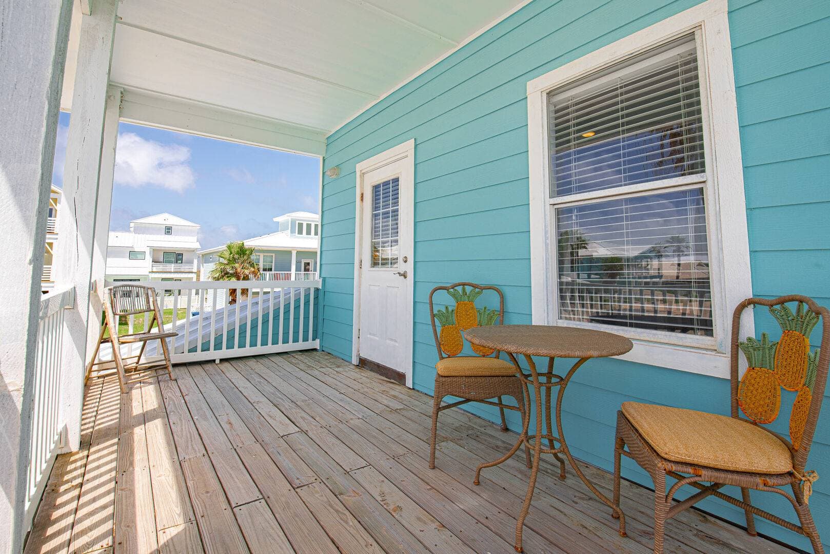 Blue Fin Oasis - Image 35