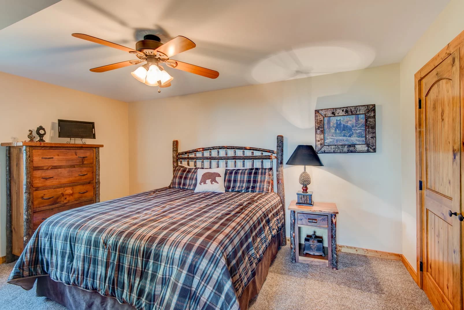 Aussies Den - Image 33