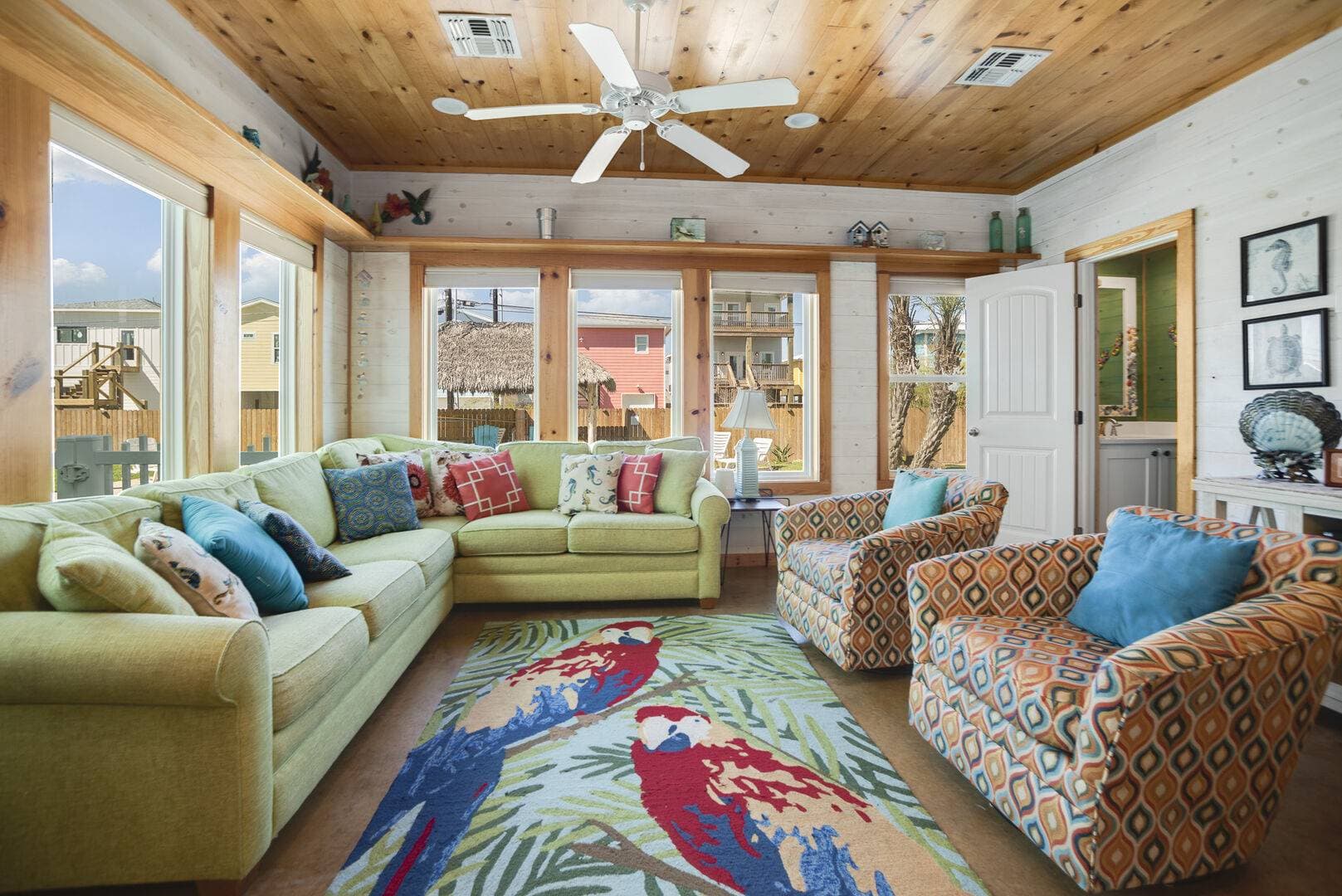 Ruby Tuesday  - Image 4