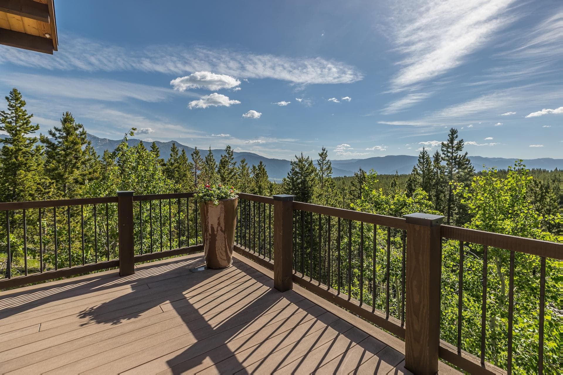 Last Best Chalet - Image 13