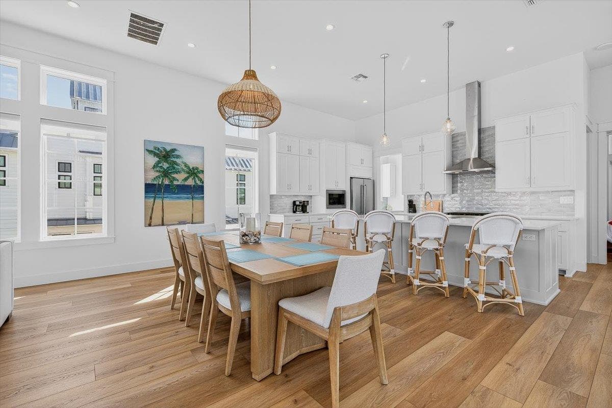 Sunny Shores - Image 5