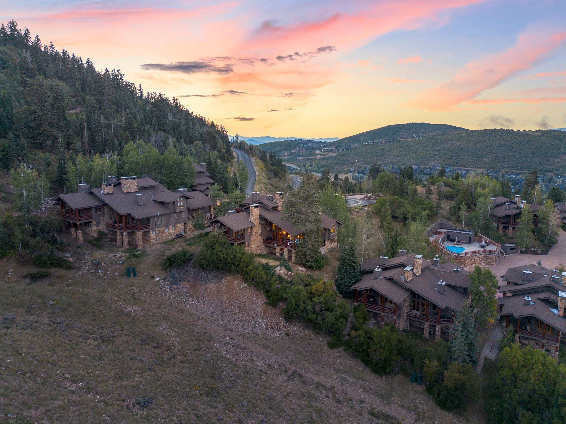 Frostfire Lookout - Image 21