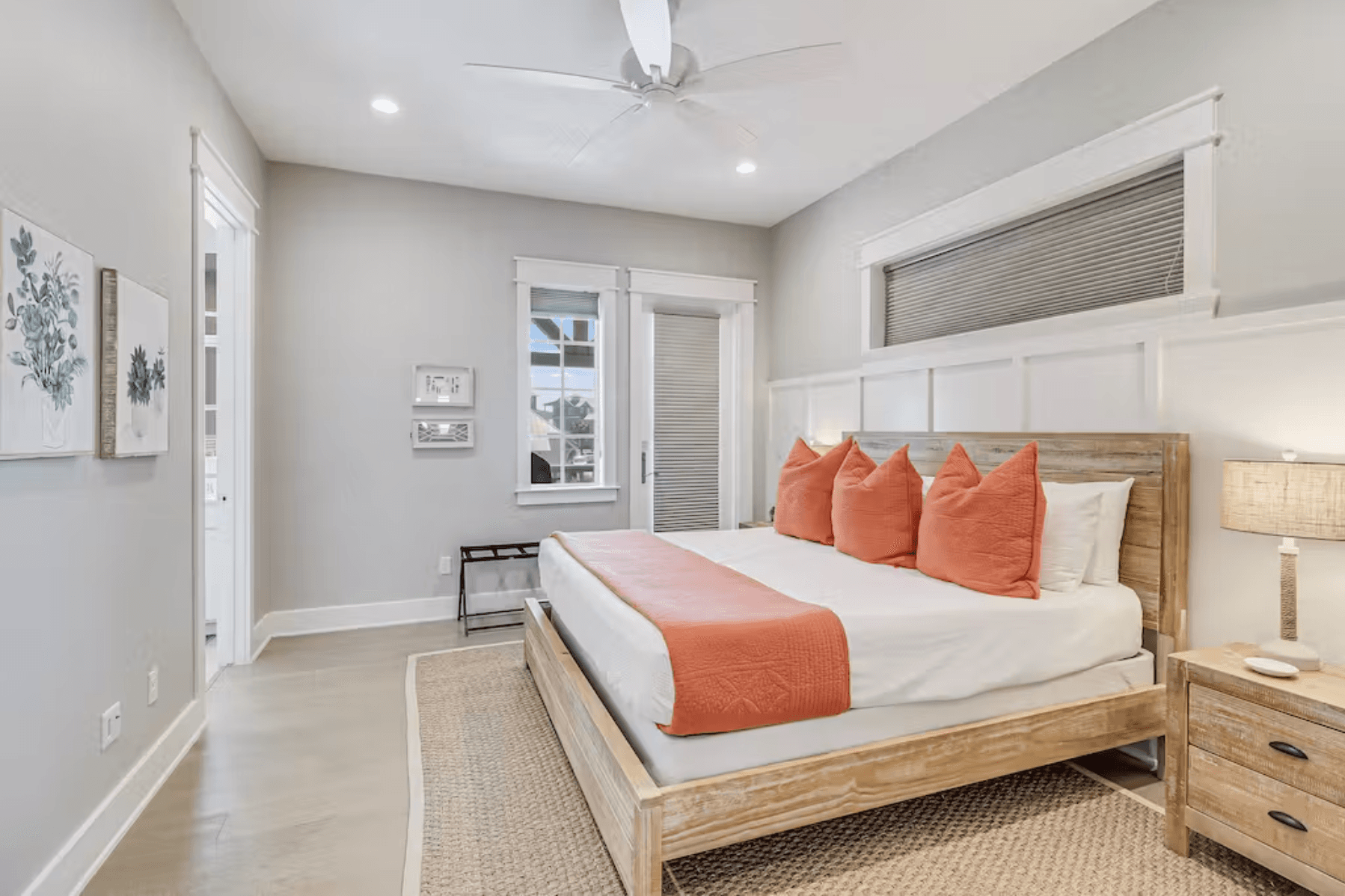 Sunset and Bay Home - Image 13