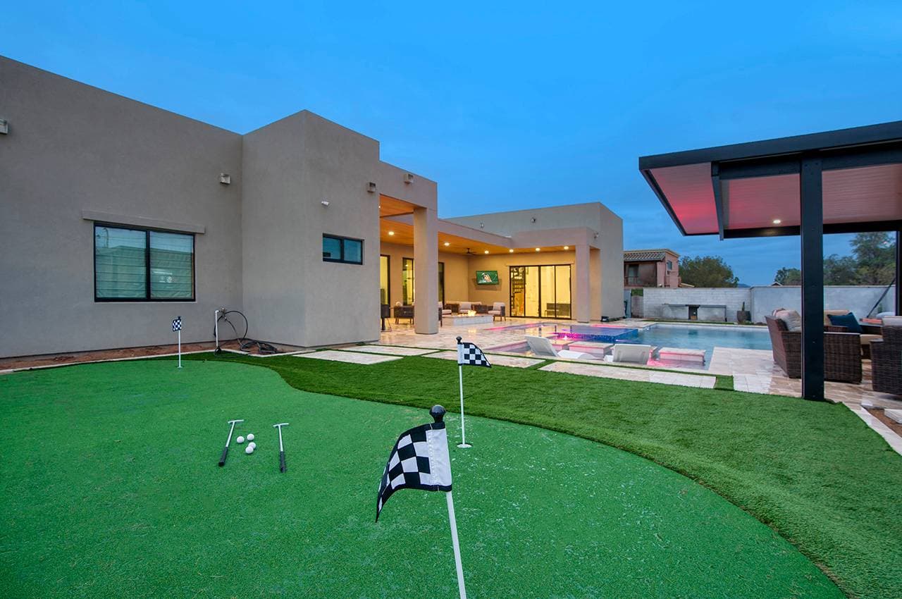 Estate on Harmony - Image 56