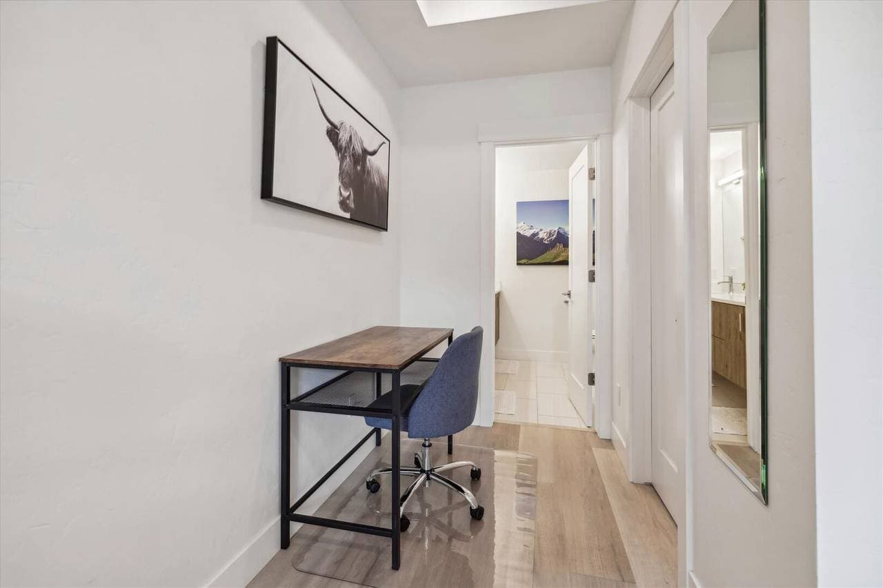 River West #522 - Image 17