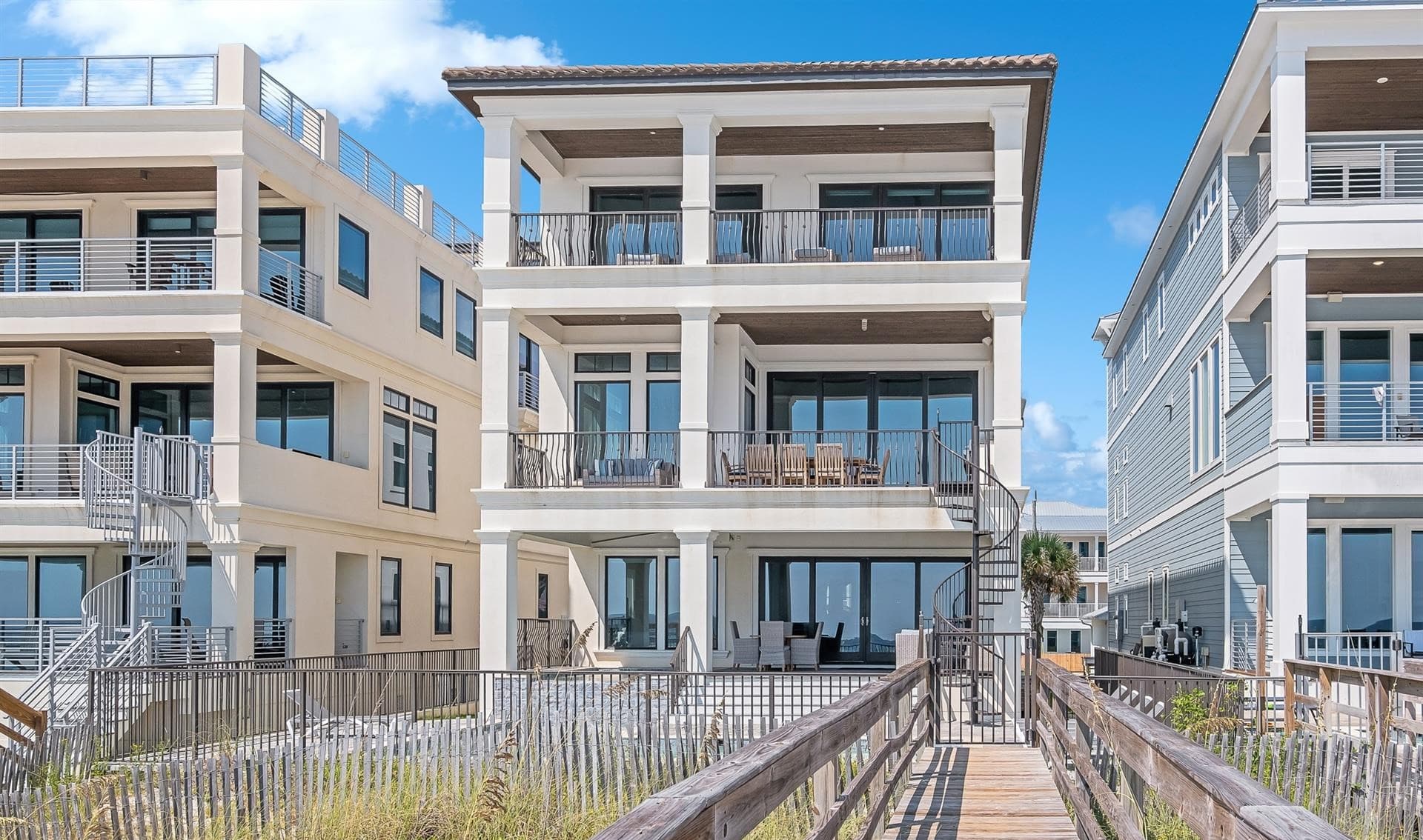 Beachfront Bliss - Image 83