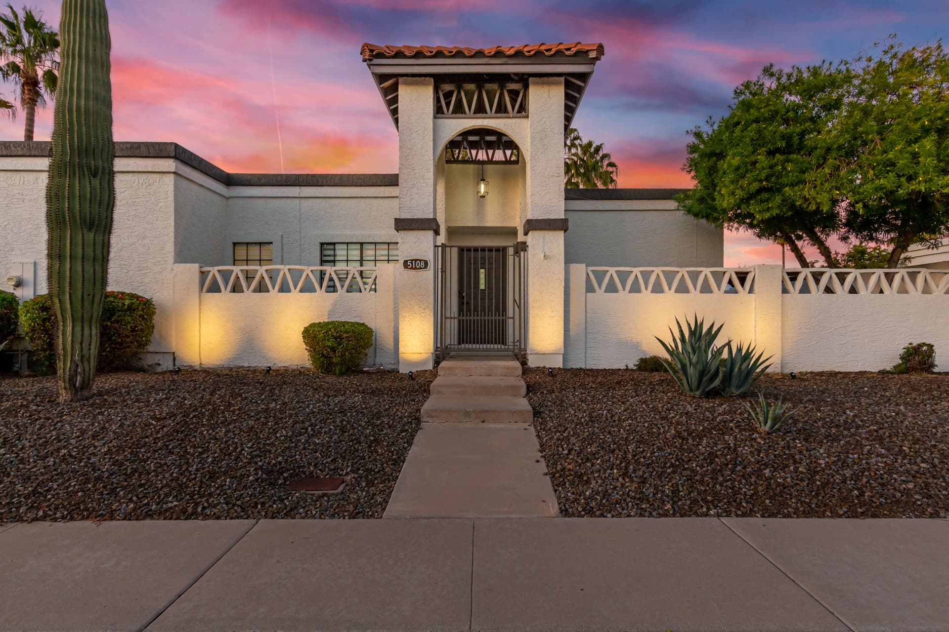 Modern Retreat - Image 41