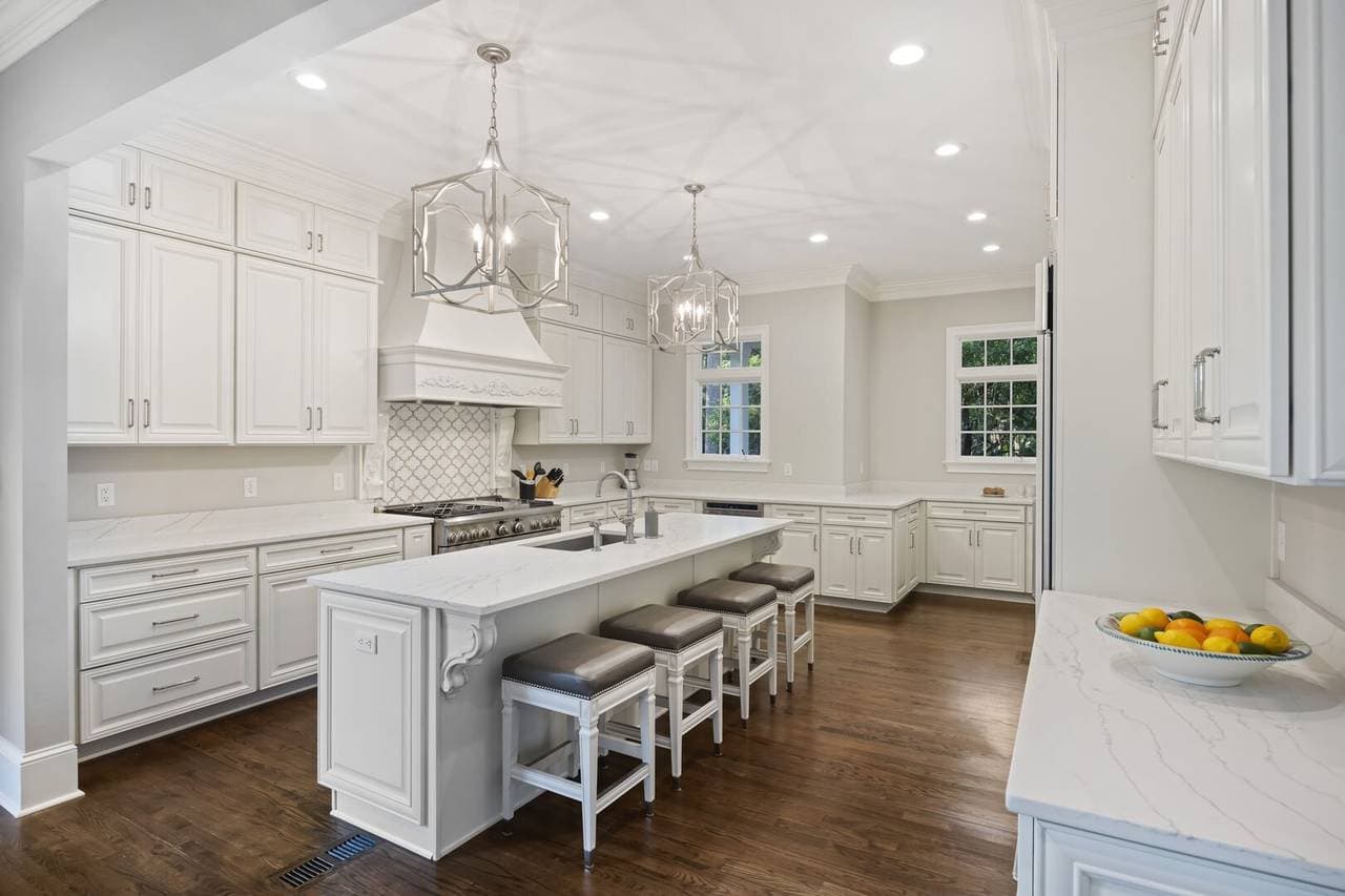 Otter Island Getaway - Image 8